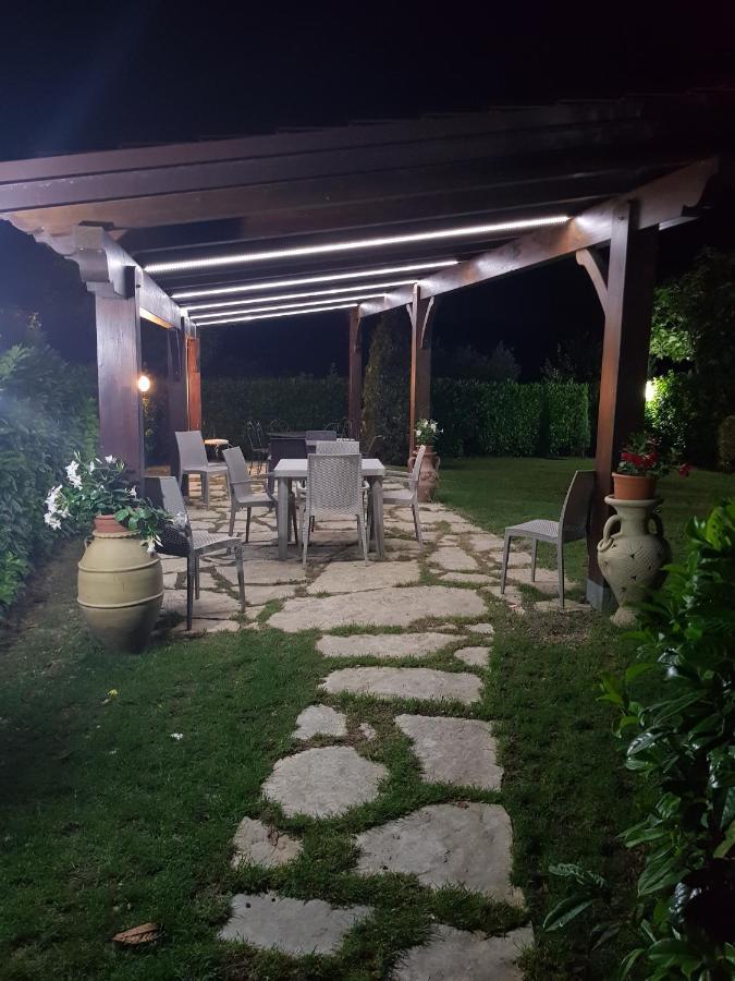La Taverna Morcone Екстер'єр фото